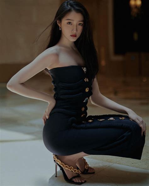 sexiest chinese models